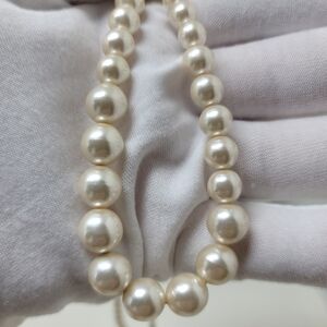Vintage Graduted Faux Pearl Necklace